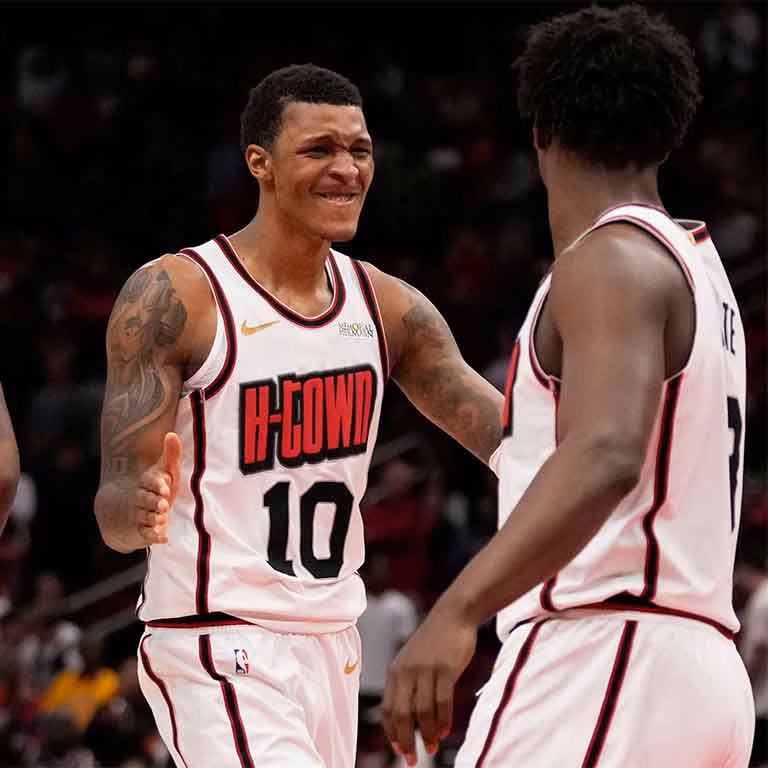 Jugadores de los Rockets de Houston celebrando